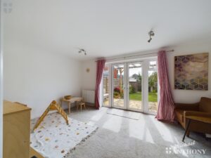 Marsworth Drive, AYLESBURY, HP22 7BG