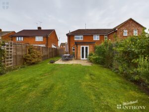 Meadowcroft, AYLESBURY, HP19 9LP