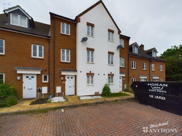 Chappell Close, Aylesbury, Buckinghamshire