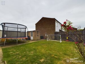 Somerville Way, Aylesbury, Buckinghamshire