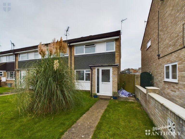 Slattenham Close, Aylesbury