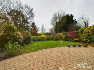 Cumberland Close, Aylesbury, Buckinghamshire