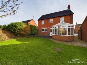 Fairford Leys Way, Aylesbury, Buckinghamshire