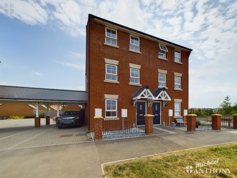 Armstrongs Fields, Kingsbrook, Aylesbury, Buckinghamshire Image