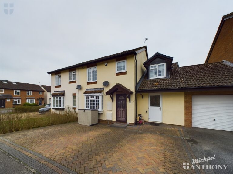 Ravensbourne Road, AYLESBURY, HP21 9TG