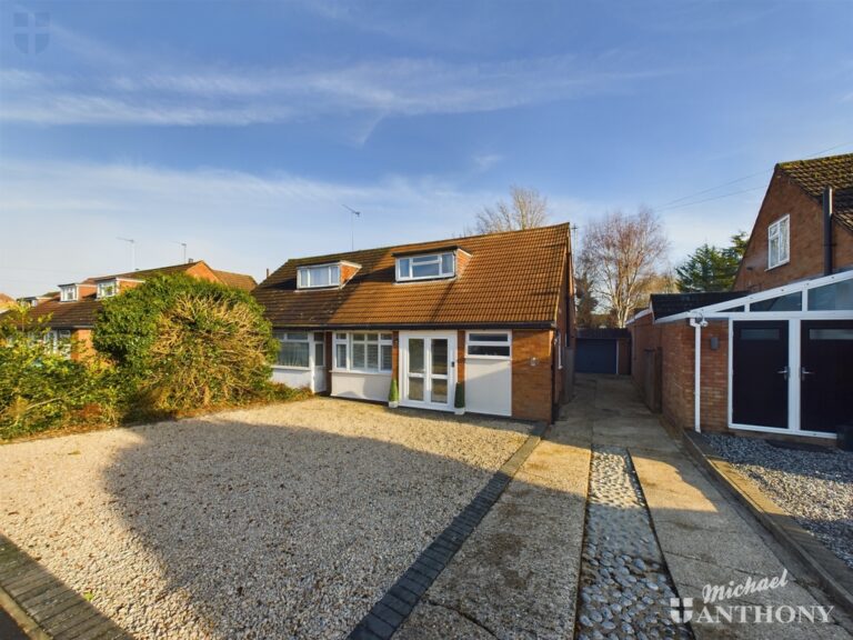 Craigwell Avenue, Aylesbury, Buckinghamshire