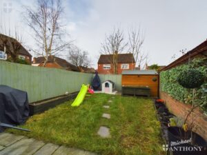 Highgate Mews, Fairford Leys, Aylesbury, Buckinghamshire