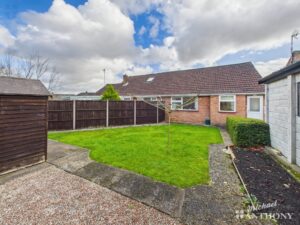 Windermere Close, Aylesbury, Buckinghamshire