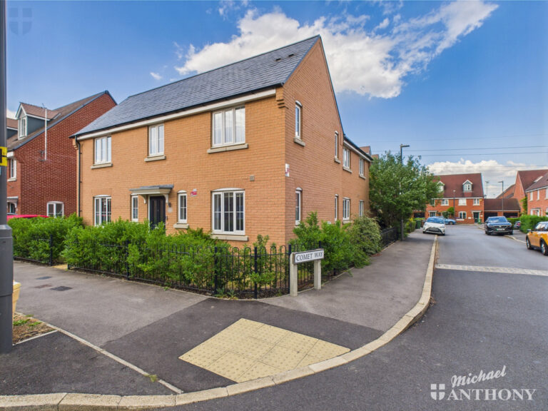 Ox Ground, Aylesbury, Buckinghamshire Image