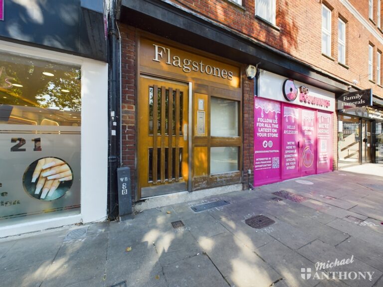 Flagstones, Granville Place, Aylesbury, Buckinghamshire Image