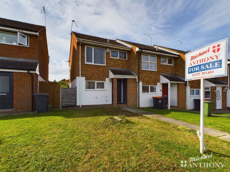 Grasmere Way, Leighton Buzzard, Bedfordshire