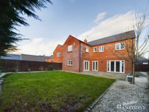 Brook Farm Close, Stoke Hammond, Milton Keynes, Buckinghamshire