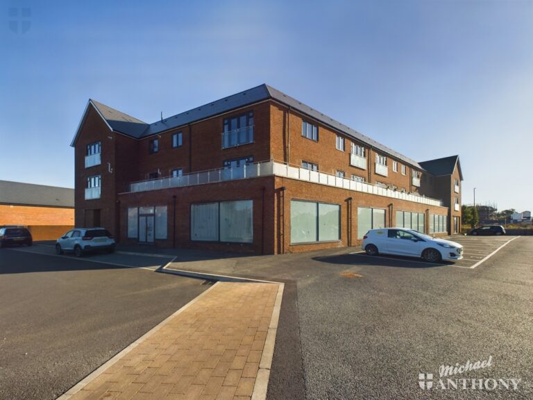 Miyla Apartments, Ward Street, Weston Turville, Aylesbury Image