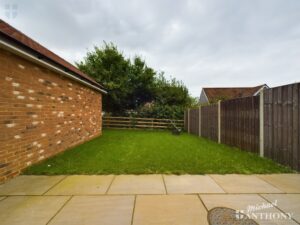 Newman Close, Whitchurch, Aylesbury, Buckinghamshire